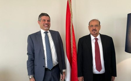 بعد لقاء رئيس مجلس النوابةبالسفير الأمريكي.. عضو كتلة برلمانية يكشف عن مشاورات لاستئناف جلسات مجلس النواب في عدن