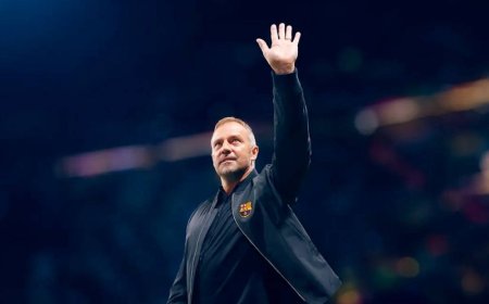 مدرب برشلونة فليك يزف خبرًا مهمًا للجماهير الكتالونية