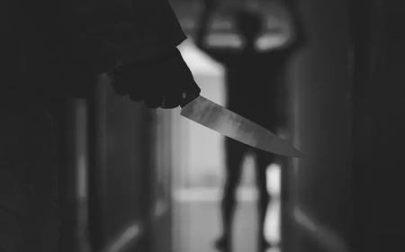 مذبحة عائلية.. قتل أبناءه بالساطور تفاصيل مرعبة!!