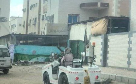 شلني يا دريول!!.. سيارة الخدمات الأرضية الخاصة بمطار عدن تجوب شوارع عدن