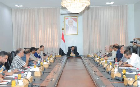 وزير التربية يترأس اللقاء التشاوري لقطاعات وأجهزة الوزارة ومدراء المكاتب بالمحافظات لمناقشة أوضاع التعليم 