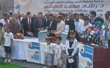 وزير الصحة  يدشن حملة التحصين ضد الكوليرا