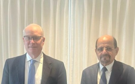 الدكتور الزنداني للمبعوث الامريكي: مليشيا الحوثي تتهرب من  التزاماتها وانتهاكاتها مستمرة