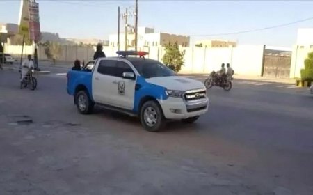 شرطة سيئون تلقي القبض على مطلوب أمنيًا 