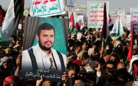 لم نستفد من دروس وأحداث الماضي.. قيادي حوثي: من يرفض الحوار سيخسر كل شيء