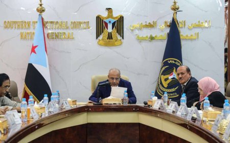 الكثيري يشيد بجهود فرق التواصل وتعزيز الوعي السياسي بالمحافظات 