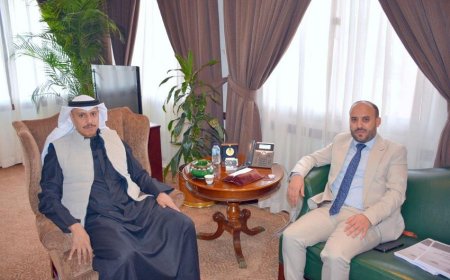 نائب وزير الشباب والرياضة يبحث مع المعهد العربي للتخطيط تنفيذ الخطة الاستراتيجية للشباب