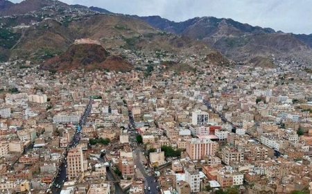 وفاة وإصابة 4 أطفال في قصف حوثي غرب تعز