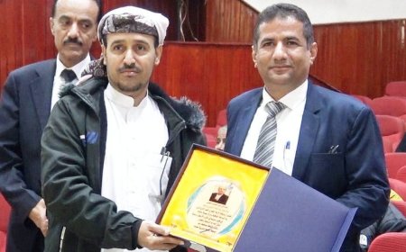 السلطة المحلية ومكتب الثقافة يُقيمان فعالية تأبينية لفقيد الشعر الشعبي "جعبار"