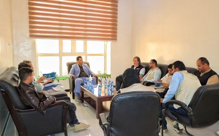 الوحدة التنفيذية بمأرب تناقش مع منظمتين المانيتين تخفيف معاناة النازحين