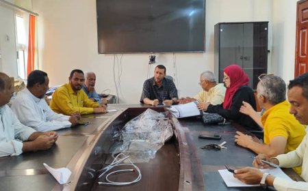 لجنة العمليات المركزية للمسح التربوي الشامل بوزارة التربية تعقد اجتماعها الأول بعدن