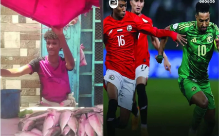 من مفرش لبيع السمك إلى صفوف المنتخب.. حكاية لاعب يمني يكتب تاريخه بقدميه