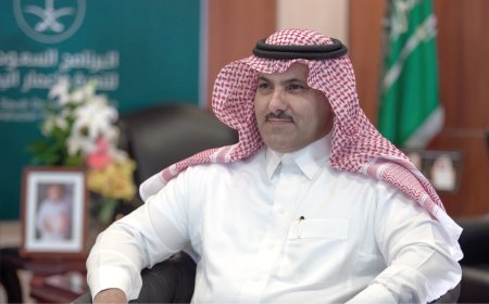 آل جابر: السعودية تقدم دعماً مالياً جديداً لليمن بقيمة 500 مليون دولار