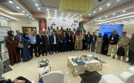 وزير الصحة يدشن برنامج الأطراف الصناعية وإعادة التأهيل في اليمن للعام 2025م