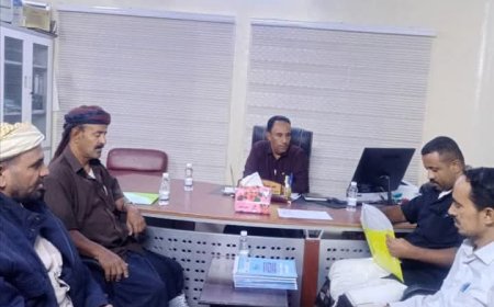 مدير تربية دوعن يلتقي فريق المسح التربوي على المدارس