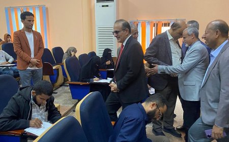 بحيبح  يدشن استراتيجية مكافحة السرطان ويتفقد امتحانات الكفاءة المهنية في عدن