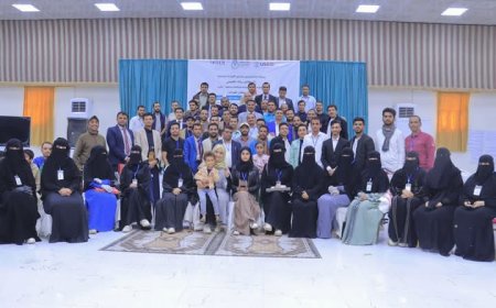 اختتام الملتقى المحلي الخاص بالمؤتمر الوطني العام للشباب في مأرب بمشاركة 8 محافظات