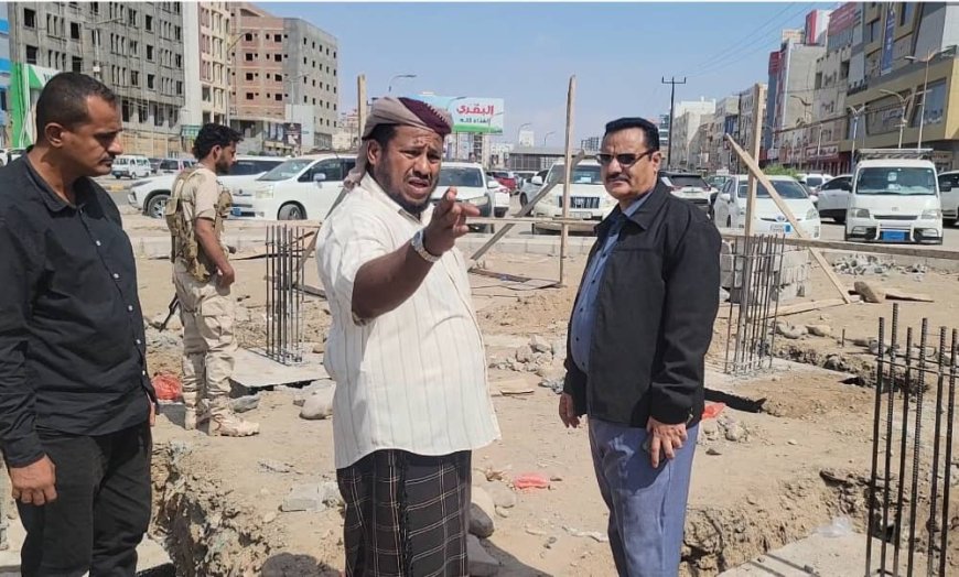 برعاية وزير الدولة - محافظ العاصمة عدن - أحمد حامد لملس..  مدير عام المنصورة يدشن إنشاء حديقتين جديدتين في شارع التسعين