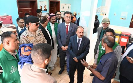 الإرياني والثقلي والسبيعي يشيدون بجهود البرنامج السعودي في ترميم وتشغيل المركز الصحي بنوجد