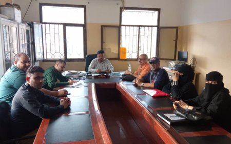 "لجنة الوساطة المجتمعية تزور قسم شرطة كريتر"