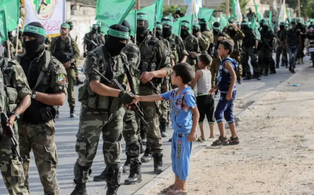 محلل إسرائيلي: حماس لا تستسلم وهذه أساليب قتالها