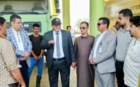 رئيس هيئة الطيران يطلع على سير العمل في مطار سقطرى الدولي