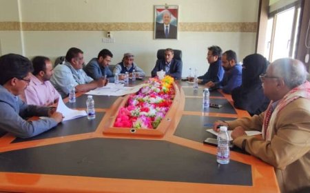 تشكيل لجنة تحضيرية لإشهار مؤسسة لأمراض القلب بشبوة وافتتاح معرضاً علمياً في مدرسة أروى