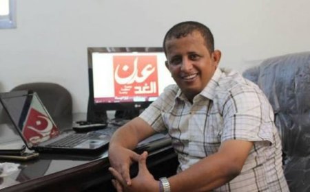 بن لزرق يدعم رئيس الوزراء في حربه ضد الفساد: لا مكان للمفسدين في اليمن