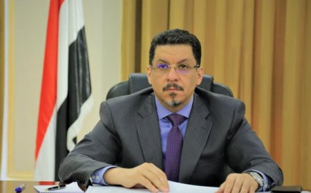 "بن مبارك" يقود معركة ضارية للقضاء على شبح الفساد وتعزيز مبادئ الشفافية