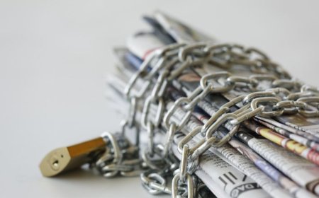 طبخة لم تنضج بعد!!.. مساعٍ حوثية لإقرار قانون جديد للصحافة والنشر