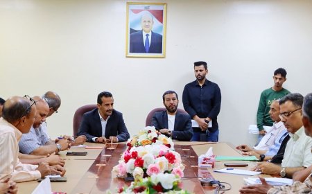 إجتماع في وزارة النفط