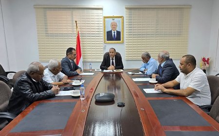 وزير الصناعة يعلن فتح باب القبول لامتحانات إجازة المحاسب القانوني للعام 2025