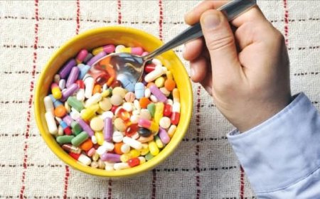 من بينها منتجات الألبان.. أطعمة تجنب تناولها مع الأدوية