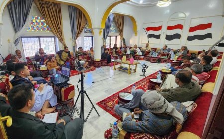 منتدى سياسي: تكامل أدوار السلطة المحلية والمجتمع ضرورة لإنجاح معركة التحرير