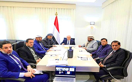 تحركات ولقاءات وقرارات.. الرئيس العليمي ومجلسه ومعركة القضاء على الفساد