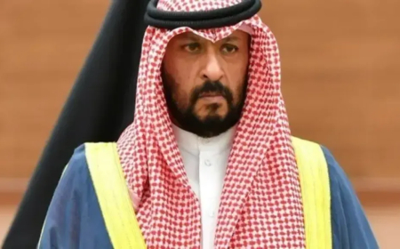 لأول مرة في تاريخ دول الخليج.. الحكم بحبس وزير داخلية ودفاع سابق مدة 14 سنة (تفاصيل)