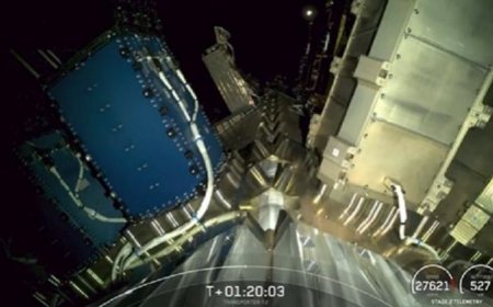 بالفيديو.. لقطات من انفصال (محمد بن زايد سات) بنجاح عن صاروخه