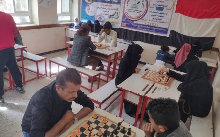 بمشاركة 50 لاعبًا.. تدشين البطولة الأولى للشطرنج الفردية بتعز