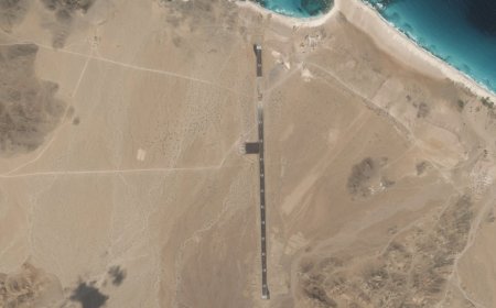 ظهور مهبط طائرات غامض في جزيرة عبدالكوري وآخر قرب ذوباب غربي اليمن