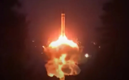 انفجارات عنيفة تهز إسرائيل.. جماعة الحوثي تعلن تنفيذها  (تفاصيل)