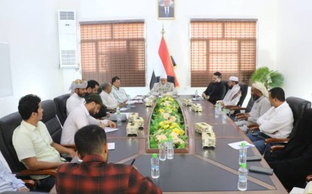 في عدن يناقش مهام لجان مسابقة القران الكريم المركزية