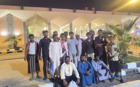 وصول 17 صيادًا إلى عدن بعد أسابيع من احتجازهم في السودان