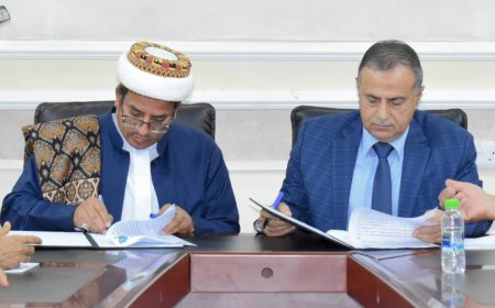 جامعتا عدن والوسطية توقعان اتفاقية تفاهم مشترك
