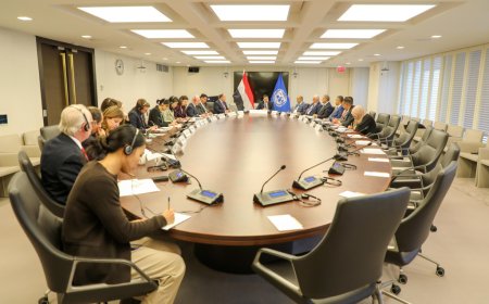 برئاسته..  في اجتماع موسع بصندوق النقد بن مبارك يحشد الدعم لتحقيق خطة حكومته