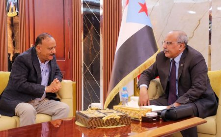 الكثيري يطّلع على آخر التحضيرات لتدشين الرحلات المباشرة بين مطاري الريان والقاهرة الدوليين