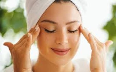 لاشراقة البشرة.. تعرفي على الوصفات الطبيعية لتنظيفها