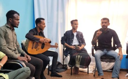 كورال تعز يعقد اجتماعه الدوري في مقر مؤسسة ميون للثقافة