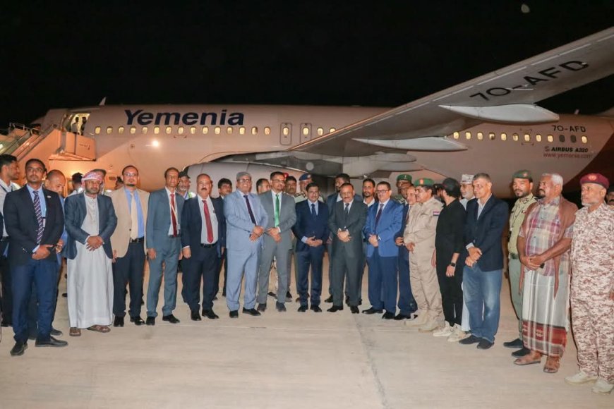 بعد توقف لأكثر من 10 سنوات.. البحسني و حُميد يدشنان استئناف الرحلات الجوية بين مطاري الريان والقاهرة