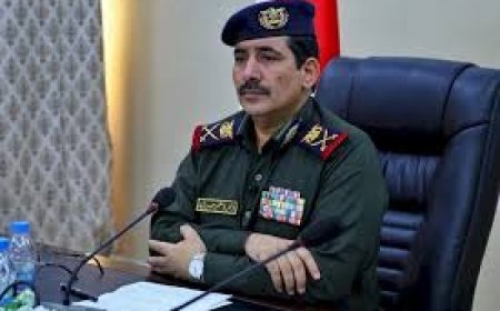 وزير الداخلية يشيد بالقبض على خلية حوثية في وادي حضرموت