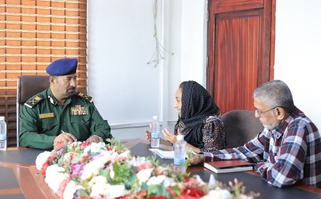 وكيل وزارة الداخلية يبحث مع المدير الإقليمي لمنظمة سيفيك تأهيل كوادر الأجهزة الأمنية